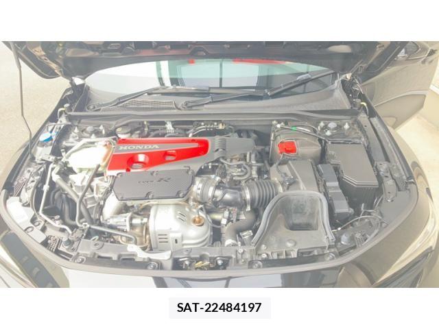 Honda CIVIC 2024-05 8828231-26