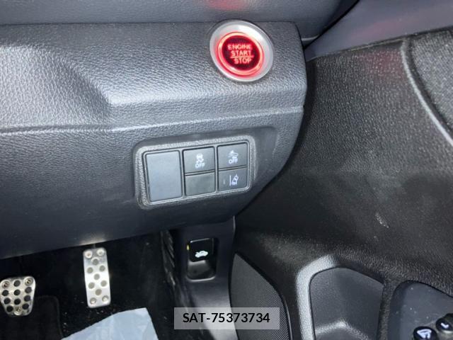 Honda CIVIC 2017-12 8828235-18