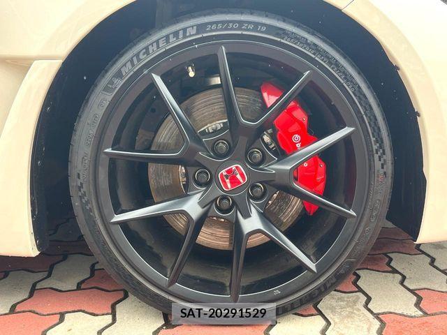 Honda CIVIC 2025-11 8828230-12