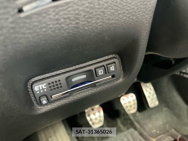 Honda CIVIC 2018-02 8828232-18