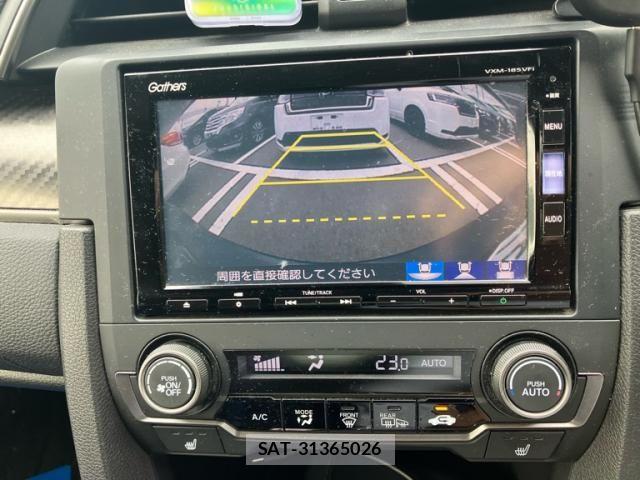 Honda CIVIC 2018-02 8828232-22