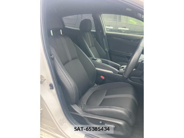 Honda CIVIC 2021-03 8828233-14