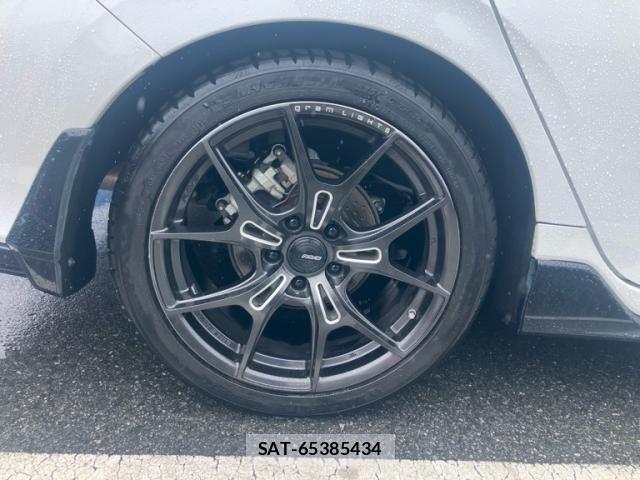 Honda CIVIC 2021-03 8828233-8
