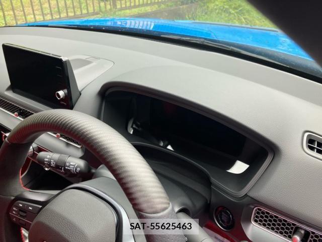 Honda CIVIC 2025-11 8848473-17