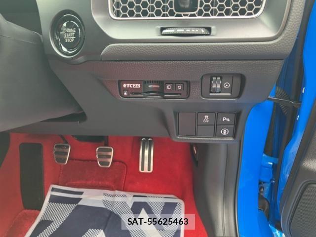 Honda CIVIC 2025-11 8848473-19