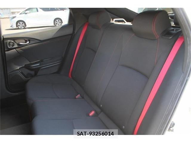 Honda CIVIC 2018-07 8848474-19