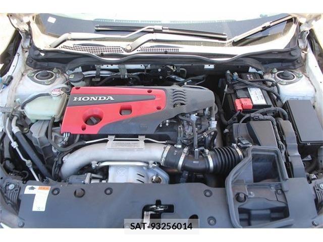 Honda CIVIC 2018-07 8848474-28