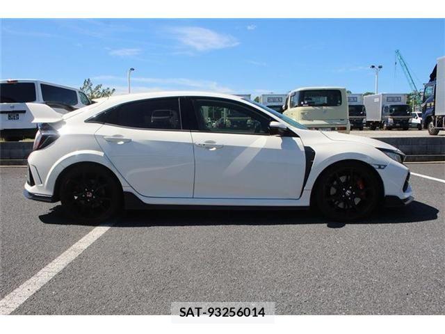 Honda CIVIC 2018-07 8848474-8