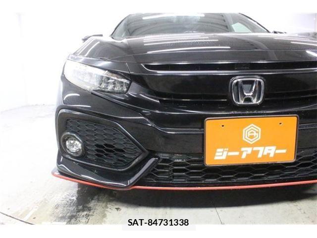 Honda CIVIC 2019-08 8848477-10