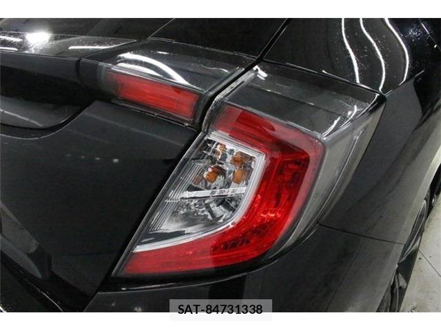Honda CIVIC 2019-08 8848477-18
