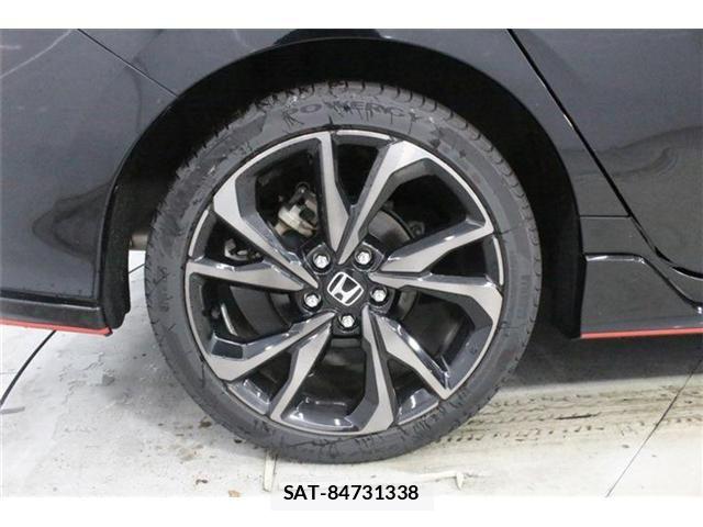 Honda CIVIC 2019-08 8848477-25