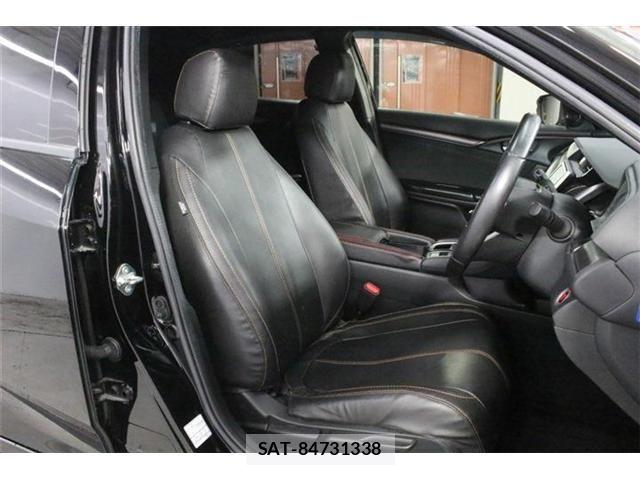 Honda CIVIC 2019-08 8848477-26