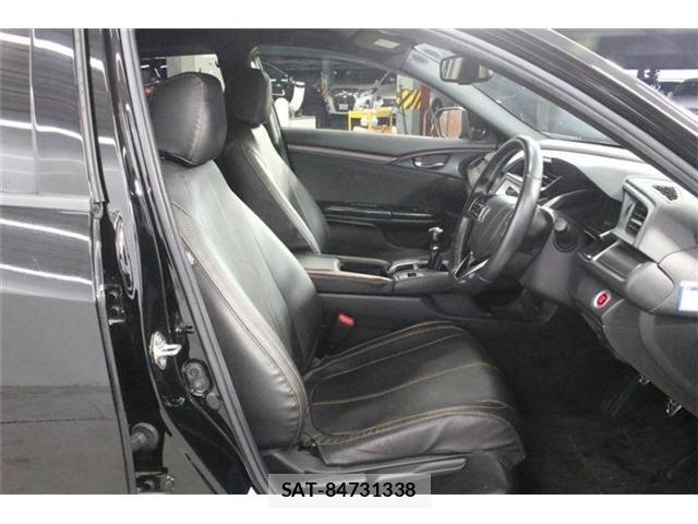 Honda CIVIC 2019-08 8848477-28