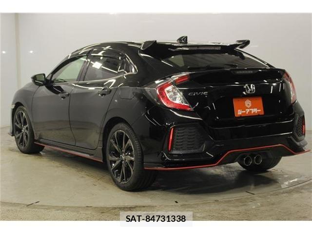 Honda CIVIC 2019-08 8848477-6