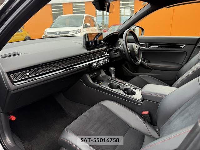 Honda CIVIC 2022-05 8848069-16