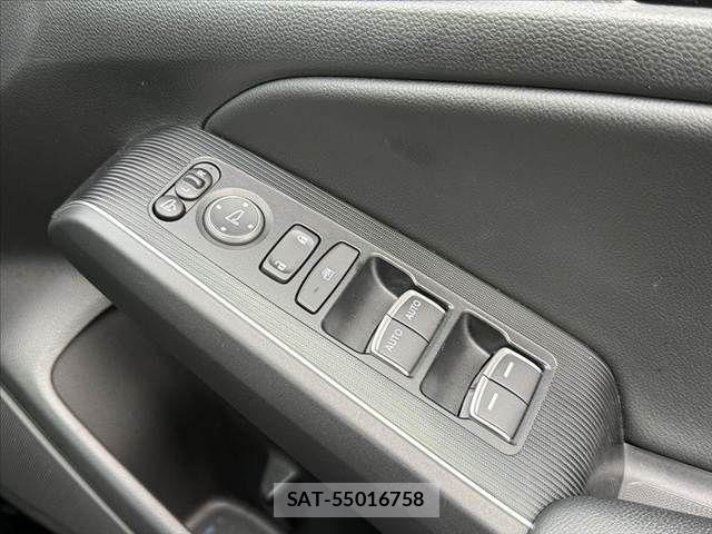 Honda CIVIC 2022-05 8848069-28