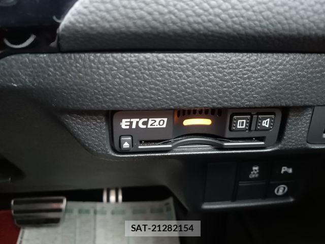 Honda CIVIC 2022-02 8848475-13