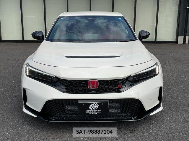 Honda CIVIC 2026-01 8870640-4