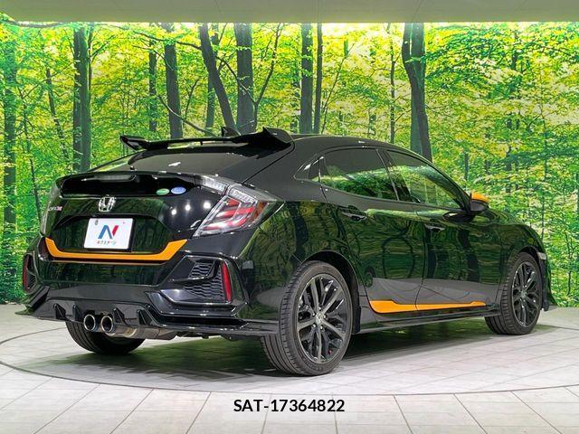 Honda CIVIC 2020-11 8870645-16