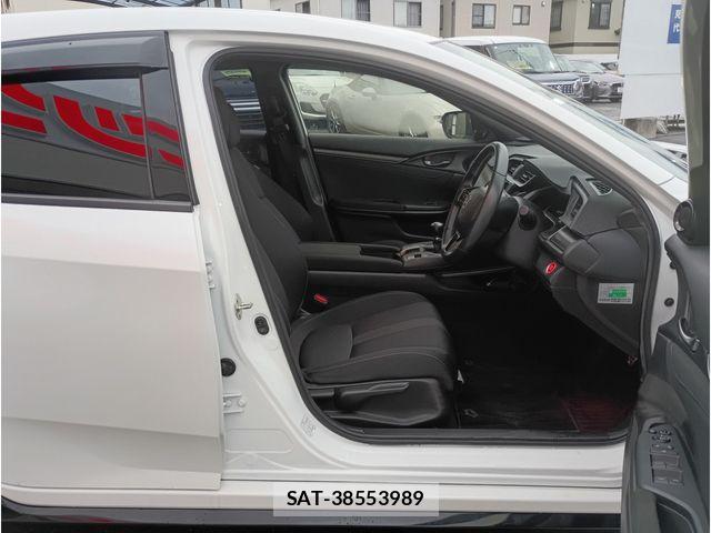 Honda CIVIC 2019-06 8870648-16