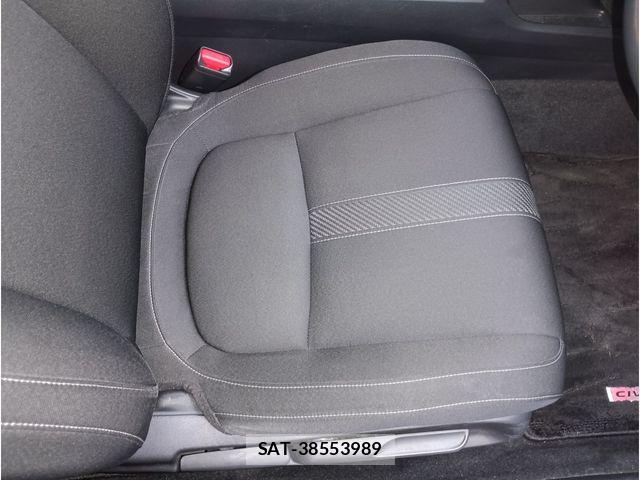 Honda CIVIC 2019-06 8870648-18