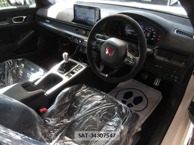 Honda CIVIC 2026-09 8879107-6