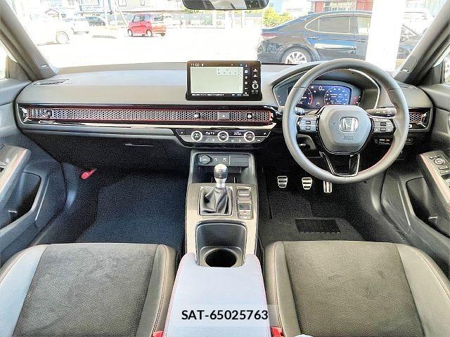 Honda CIVIC 2026-02 8879111-1
