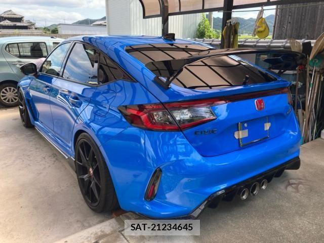 Honda CIVIC 2024-04 8879108-1