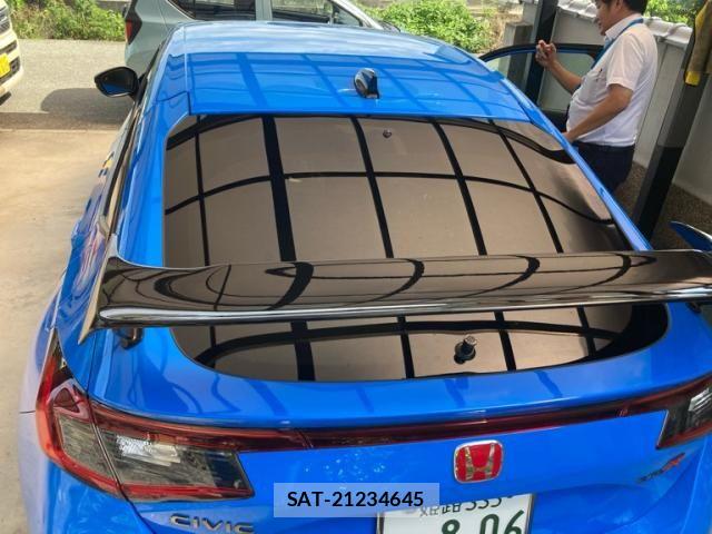 Honda CIVIC 2024-04 8879108-2