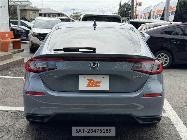 Honda CIVIC 2025-04 8879113-22