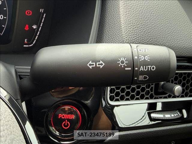 Honda CIVIC 2025-04 8879113-28
