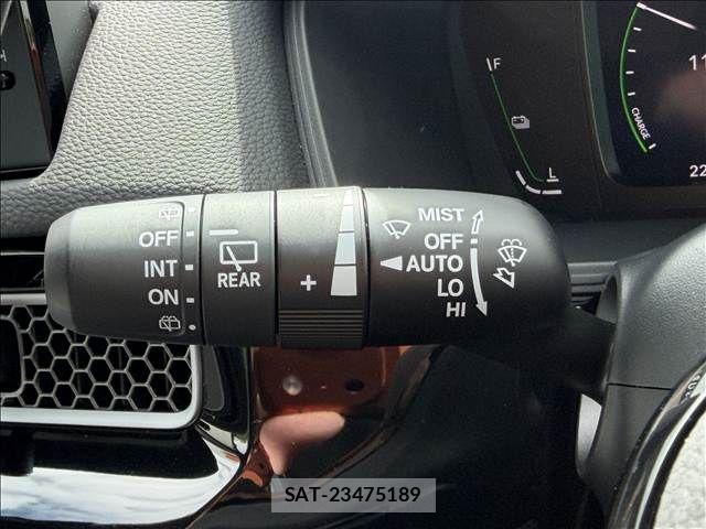 Honda CIVIC 2025-04 8879113-29