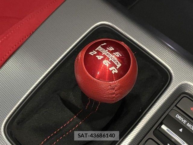Honda CIVIC 2024-01 8879109-19