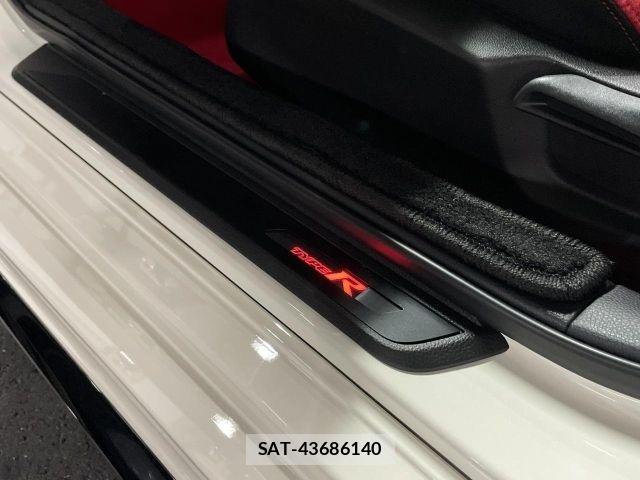 Honda CIVIC 2024-01 8879109-23