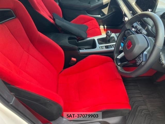 Honda CIVIC 2024-10 8879110-15