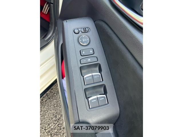 Honda CIVIC 2024-10 8879110-17
