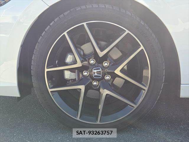 Honda CIVIC 2024-03 8883420-9