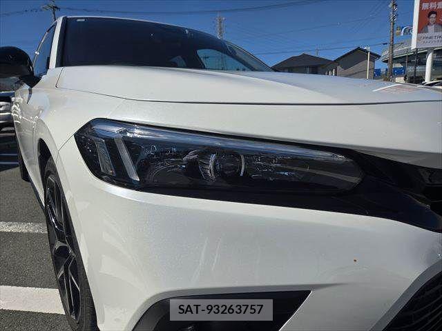 Honda CIVIC 2024-03 8883420-10
