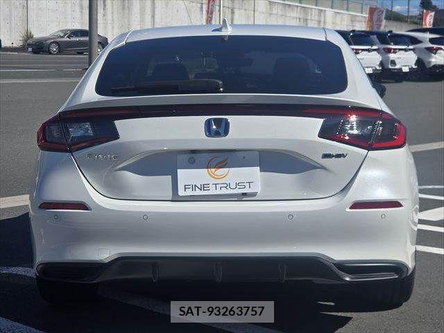 Honda CIVIC 2024-03 8883420-22