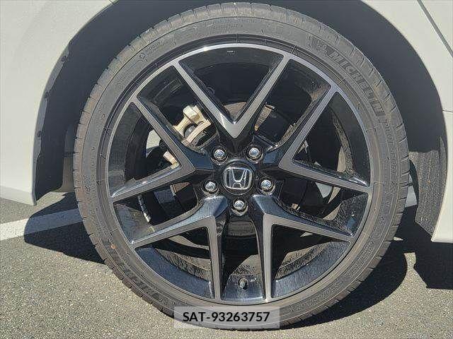 Honda CIVIC 2024-03 8883420-7