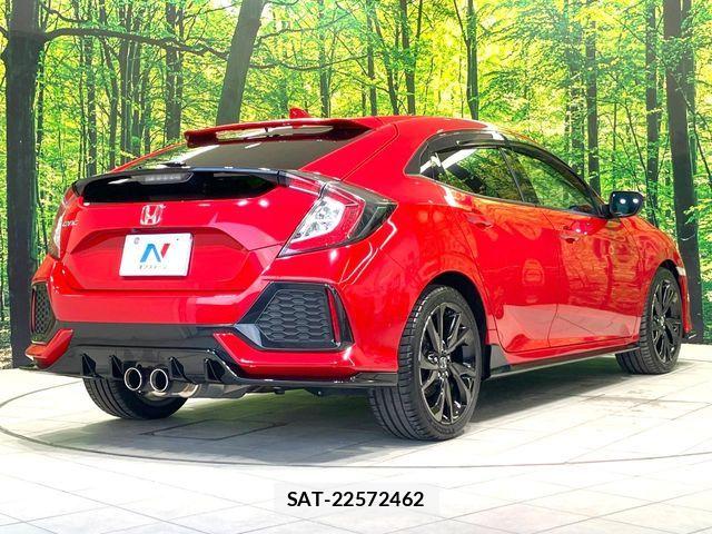 Honda CIVIC 2019-01 8883419-16