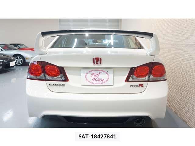 Honda CIVIC 2010-08 1608535-6