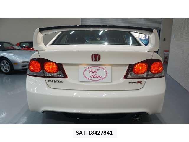 Honda CIVIC 2010-08 1608535-8