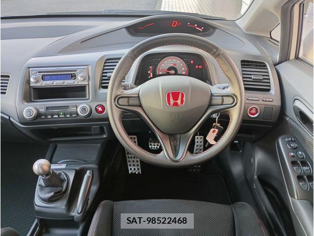 Honda CIVIC 2007-06 6814216-1