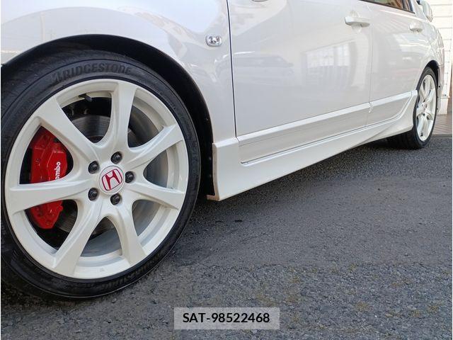 Honda CIVIC 2007-06 6814216-6