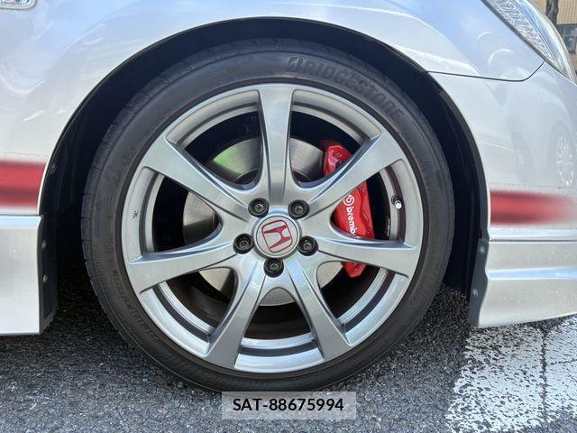 Honda CIVIC 2008-01 6992322-23