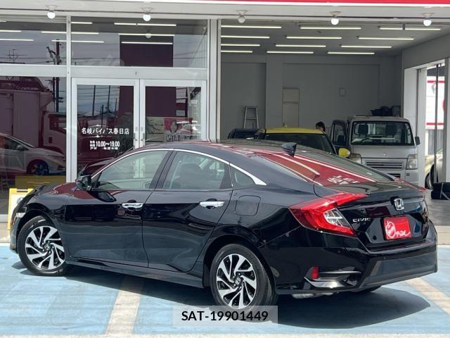 Honda CIVIC 2018-06 7057923-9
