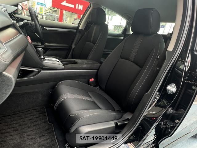 Honda CIVIC 2018-06 7057923-21