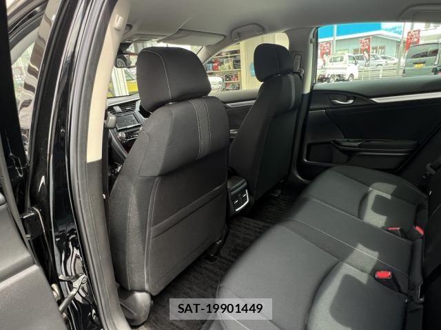 Honda CIVIC 2018-06 7057923-22