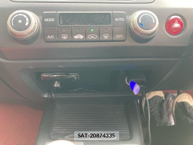 Honda CIVIC 2008-12 7216165-26